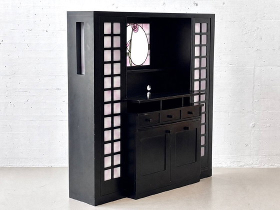 Remodeled sideboard by Charles Rennie Mackintosh, 1970s, for the Bern Casino – Glass, Wood (photo 5 of 18)