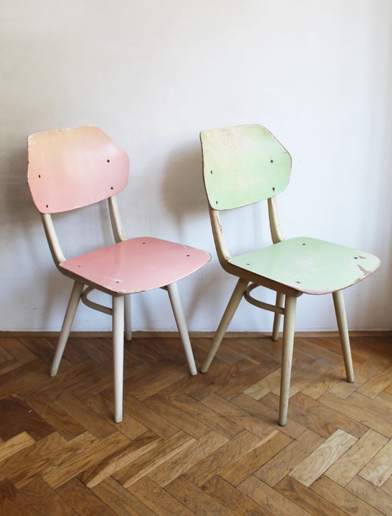 Set di 6 sedie da pranzo TON | Finitura originale color pastello | 1964 – Wood (photo 4 of 46)