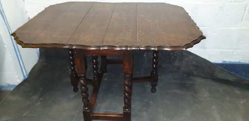 Table à tour suspendue vintage