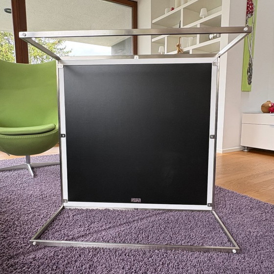 YOMEI Minimize Fix Tables basses 80 × 80 cm – André Schelbach – rvs (photo 8 of 8)