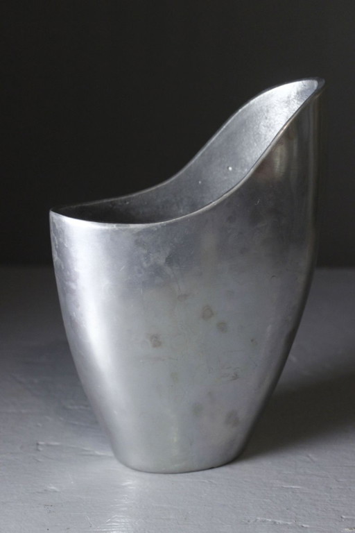 Anna Efverlund & Ikea - Brutalist Vintage Cast Aluminum Vase 1990s – vazen, Cast Iron (photo 2 of 7)