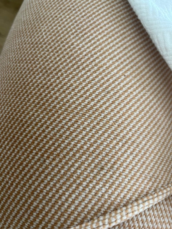 Image 1 of Sillón Chesterfield original, retapizado (rosa)