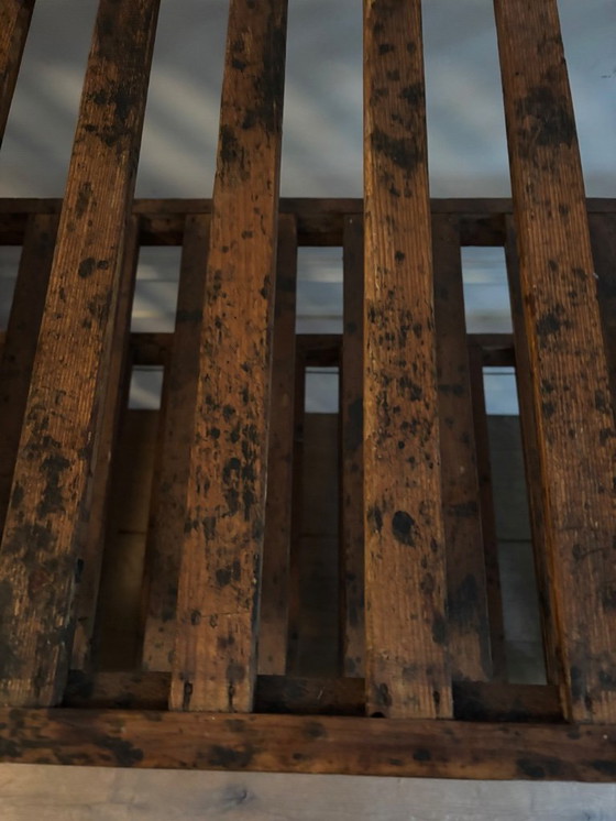 Image 1 of Vintage Italiaans rek van schoznmaker