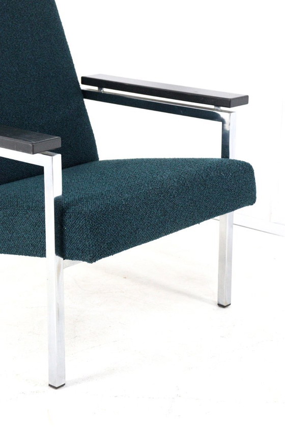 Image 1 of Gijs van der Sluis fauteuil no 30 stoel nieuw gestoffeerd vintage