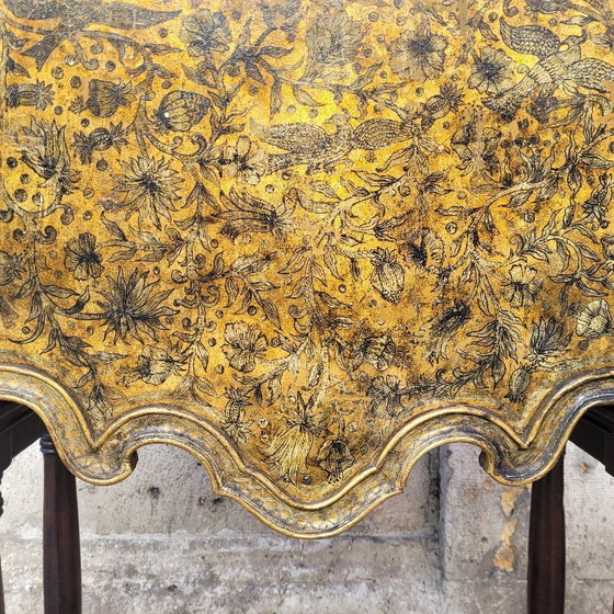 Image 1 of Cabinet en métal doré et argenté à décor repoussé, style Art nouveau, vers 1920 – Espagne