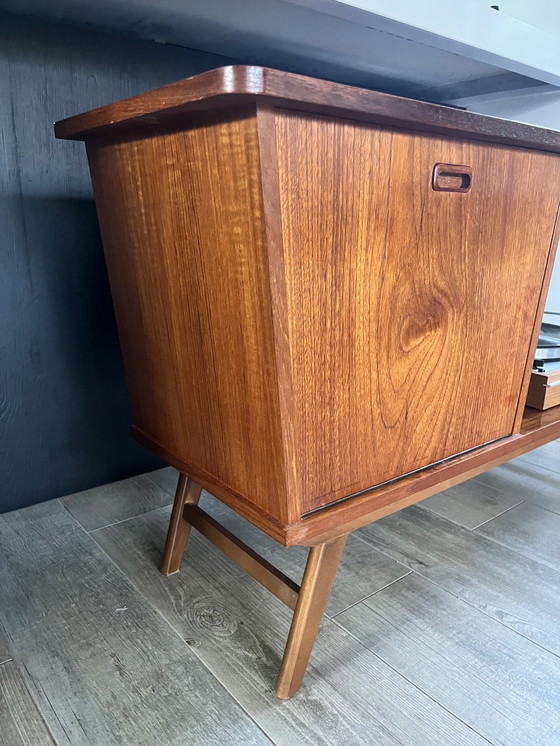 Image 1 of Meuble audio vintage en teck, meuble audio