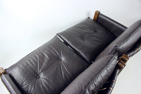 Image 1 of Sofá de dos plazas de nogal y cuero de Boris Hála para Ton, 1986