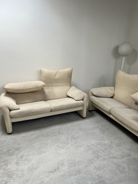 Image 1 of 2 x Cassina Maralunga tweezit