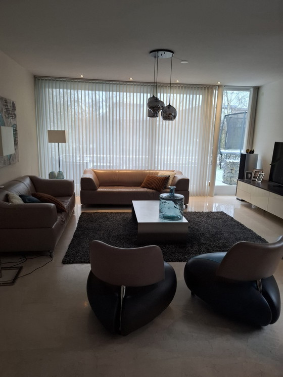 Image 1 of Leolux faya lobi 2.5 seater and 3 seater