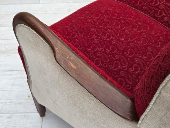 Image 1 of Divano danese a 3 posti degli anni '50, rivestimento originale in lana per mobili rosso/beige.