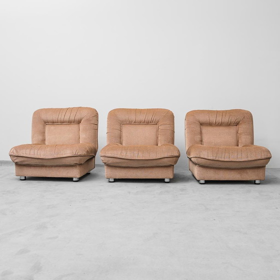Image 1 of SET DI 3 POLTRONE MODULARI IN TESSUTO BEIGE ANNI ’70 VINTAGE MODERNARIATO