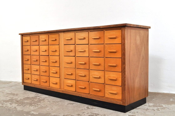 Image 1 of Beukenhouten schoolkast / dressoir, / ladekast, 1950s