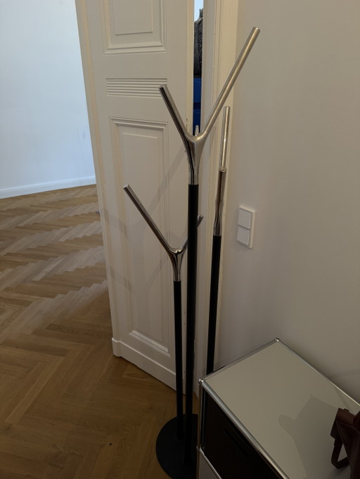 FROST Wishbone Wardrobe