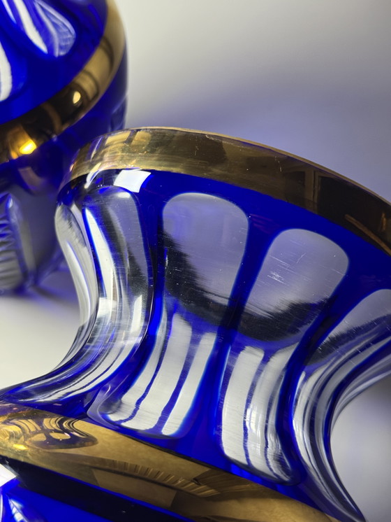 Image 1 of A pair of crystal vases 