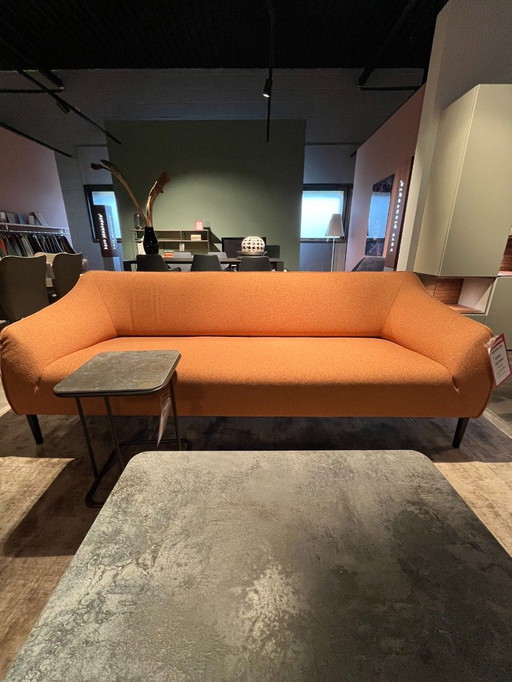 Freestyle 132, banco de 3 puntos