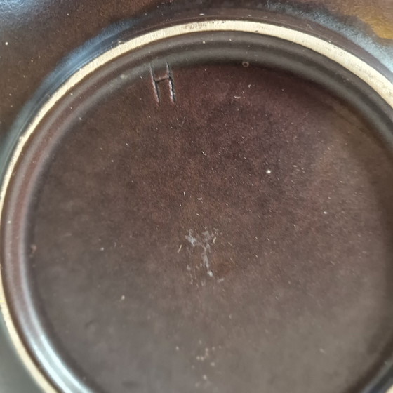 Image 1 of Jaren 70 keramiek wandbord lava glazuur schaal