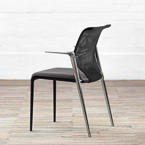 Image 1 of Vitra Medaslim Vergaderstoel