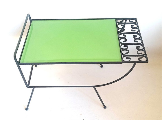 Image 1 of 1950s side table with apple green top, 65.5 cm wide