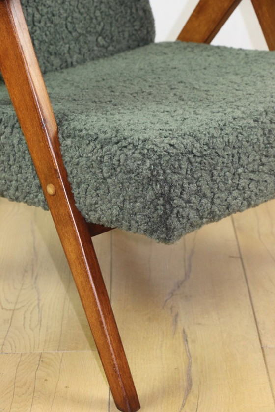 Image 1 of Poltrona vintage B-310 VAR verde oliva bouclé agnello strutturale