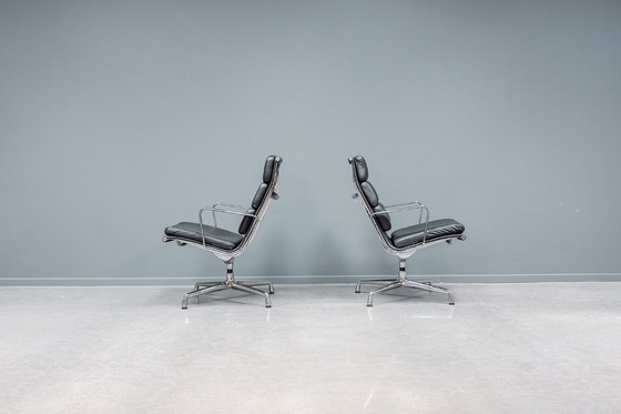 Image 1 of Sillón Eames EA216, 2 unidades