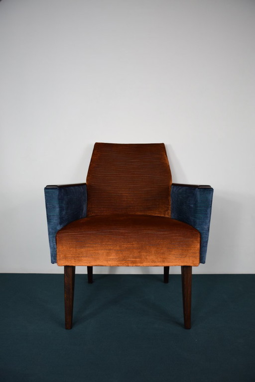 Poltrona di metà secolo