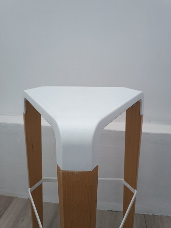 Taburetes de bar Picapau de Orlandini & Radice para Infiniti – Infinity, Wood (photo 6 of 10)