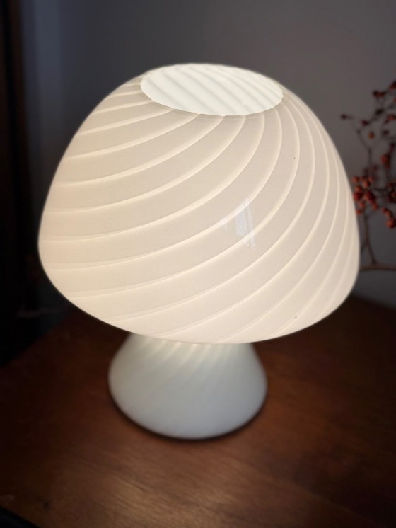 Image 1 of Vintage mushroom table lamp - Murano glass - 1970s