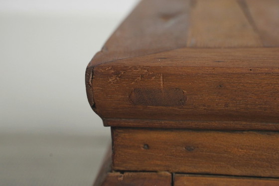 Hardhouten opiumkrukje/tafel, Aziatische lage bijzettafel, handgemaakte plantenstandaard van massief – Wood (photo 5 of 15)