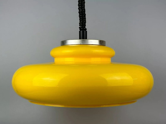 Image 1 of Lampada da soffitto anni '60-'70, lampada a sospensione, plastica, metallo cromato, design spaziale
