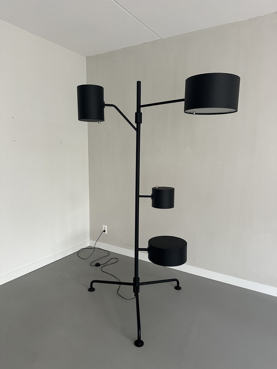 Image 1 of Lámpara de pie Moooi Statistocrat