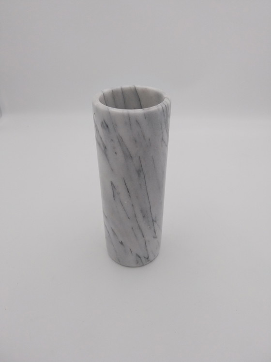 Image 1 of 1 x marble vase Italy 1970s 23cm high 8cm diameter