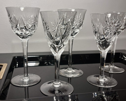 6 Crystal glasses probable production by Saint Louis or VSL