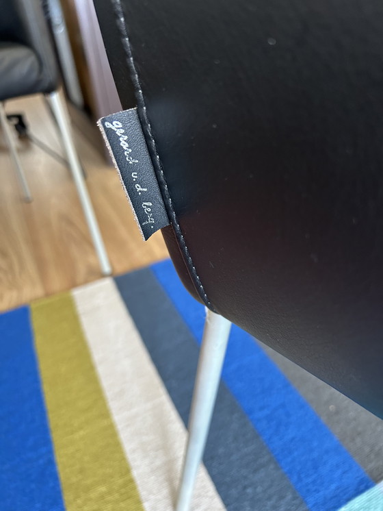 Image 1 of 4 Designstoelen Gerard v.d. Berg Zwart