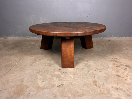 Tavolino da caffè rotondo brutalista in rovere massello
