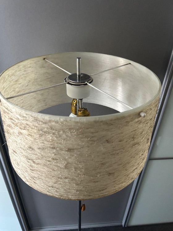 Image 1 of lampadaire chromé de style futuriste