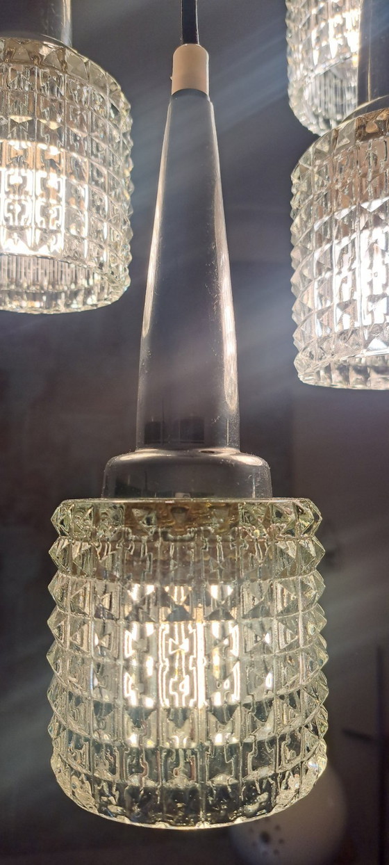 Image 1 of Lampe Cascade vintage chromée et en verre. 6 points lumineux. Laque, années 1970.