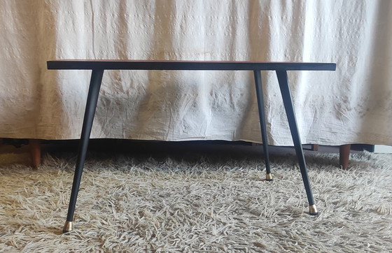 Image 1 of Modernistischer Couchtisch aus Metall und Holz – Mitte des 20. Jahrhunderts