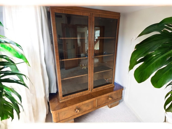 Image 1 of Art Deco display cabinet in the formal language of Bauhaus design. 1930s Germany