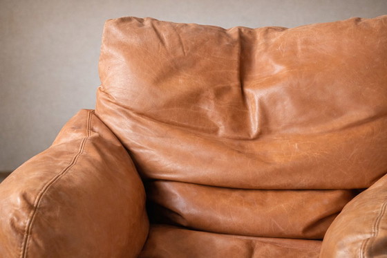 Image 1 of Bergère Afra & Tobia Scarpa per Maxalto pelle cognac e legno massello