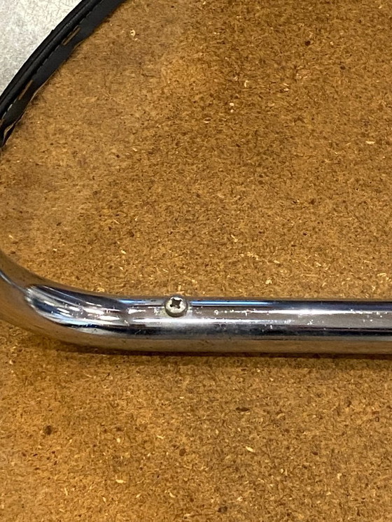 Image 1 of Tavolino laterale vintage in stile Bauhaus cromato e similpelle nera, anni '70