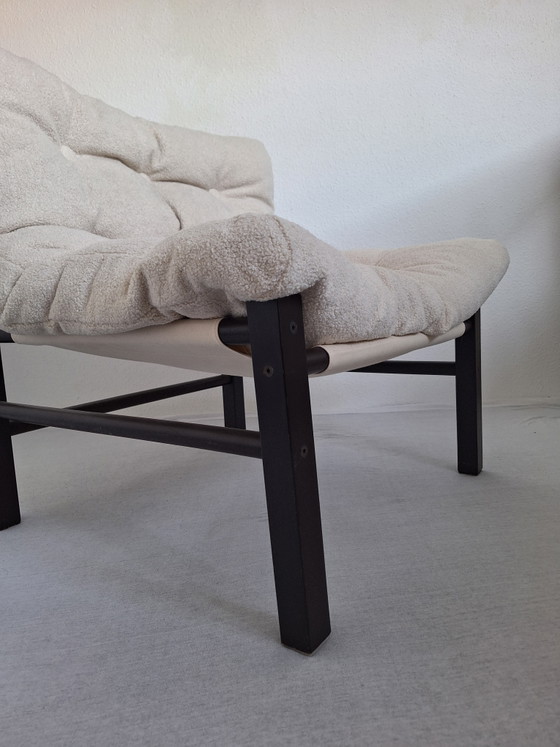 Poltrona in legno con cuscino teddy sfoderabile – Poltrone, Textile, Wood (photo 4 of 9)
