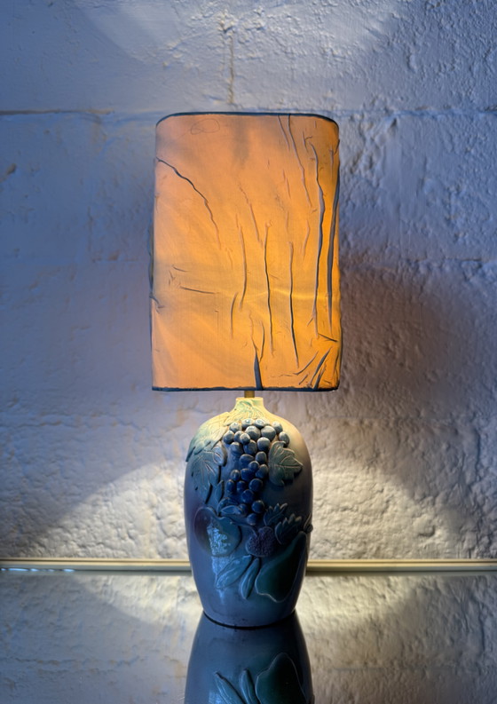 Image 1 of Handgefertigte Majolikalampe mit Fruchtmotiv, 1970er Jahre