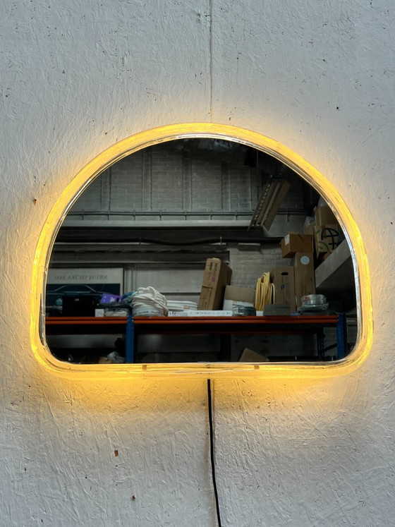 Vintage Halfronde Hillebrand Spiegel Met Verlichting – Plastic (photo 8 of 9)