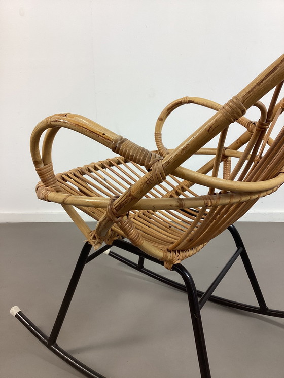 Image 1 of Rara sedia a dondolo in rattan Rohé Noordwolde dal design vintage