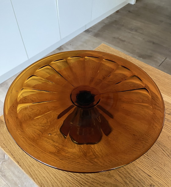 Image 1 of Art Deco amberkleurig taartplateau