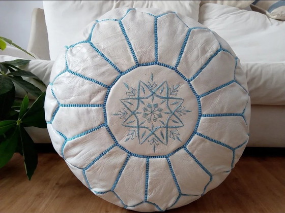 Image 1 of Pouf in pelle marocchina fatto a mano