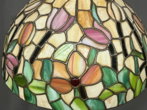 Colgante estilo Tiffany. – Lámparas de araña, Crystal, Glass, Art Nouveau (photo 4 of 6)
