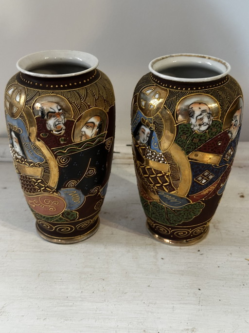 2 Japanese Satsuma Vases, 16 cm high