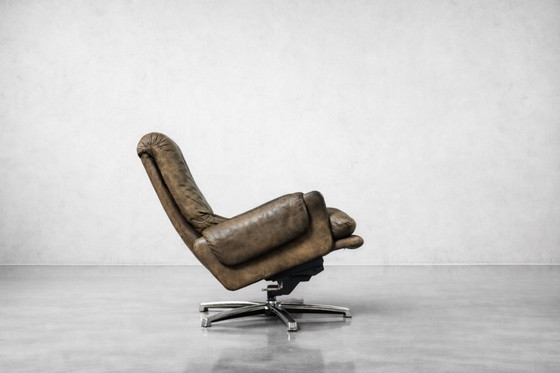 Image 1 of Vintage Mid-Century German Modern Brown Leather Lounge Swivel Chair from Musterring, 1960s
