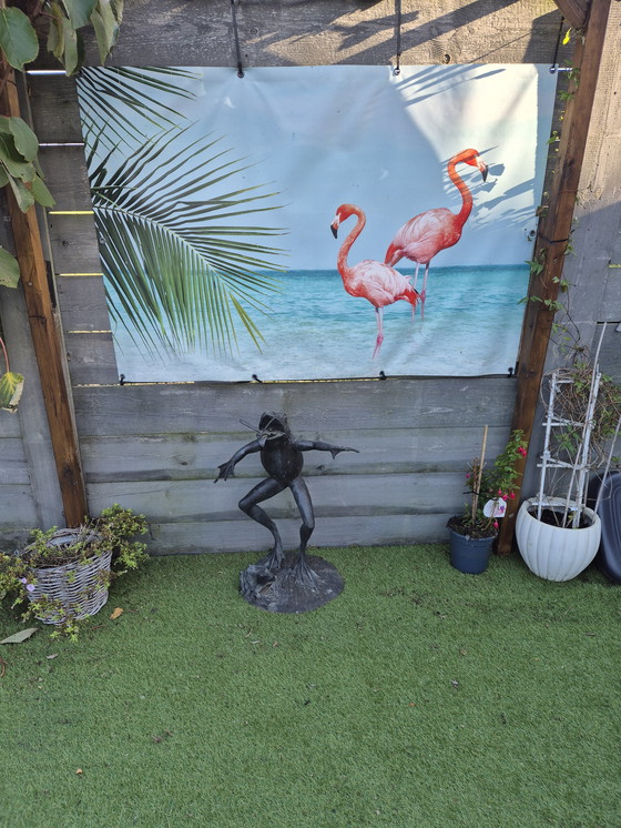 Image 1 of Fontaine grenouille en bronze avec libellule